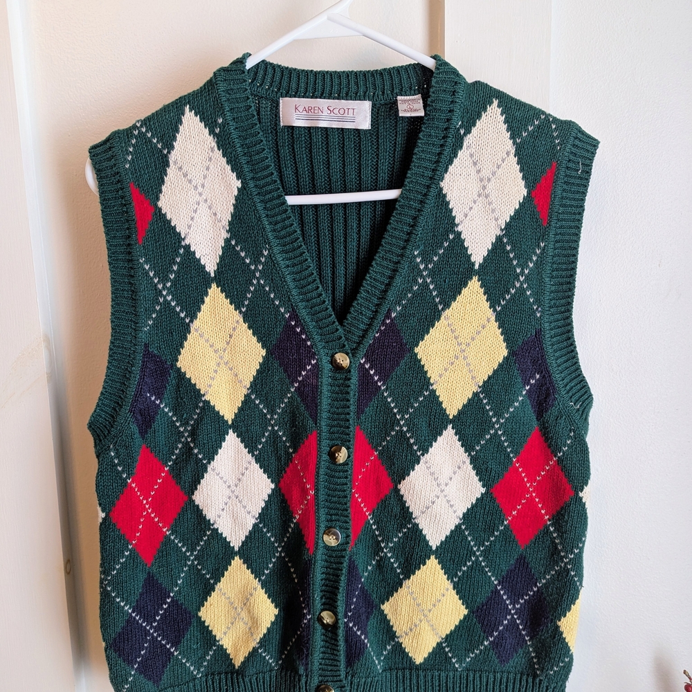 Karen Scott Argyle Sweater Vest - Green, Red, Yellow